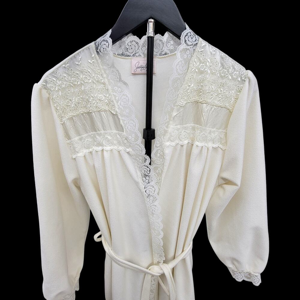 Vintage Jaclyn Smith Womens Robe Large White Lace Satin Trim Peignoir USA